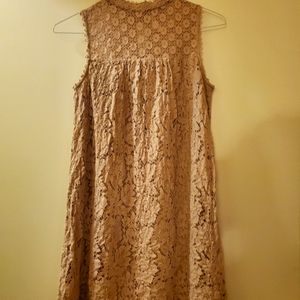Light pink lace dress, M